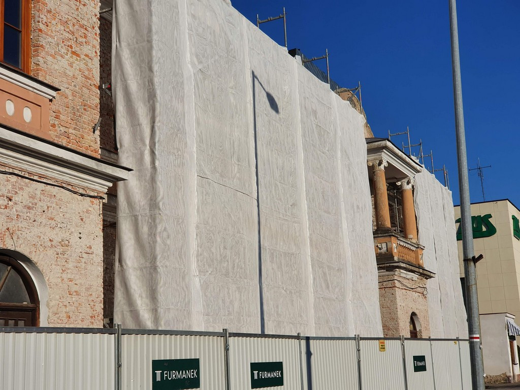 Hrubieszów: Remont budynku Syndykatu Rolniczego - ZDJĘCIA