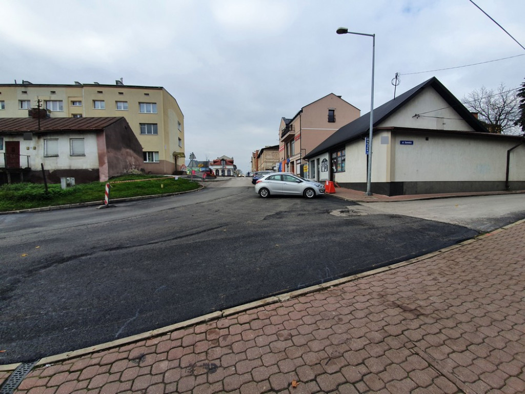 Hrubieszów: Trwają remonty na Targowej i Prostej - ZDJĘCIA