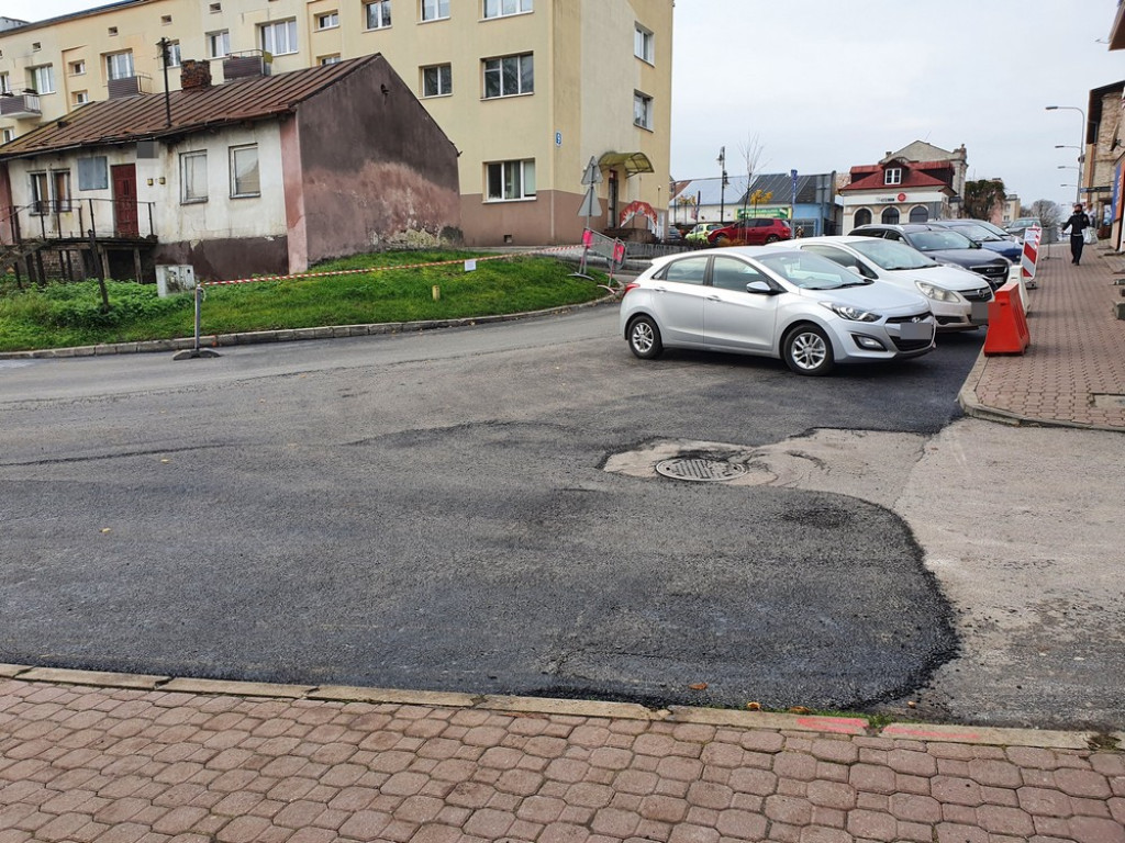 Hrubieszów: Trwają remonty na Targowej i Prostej - ZDJĘCIA