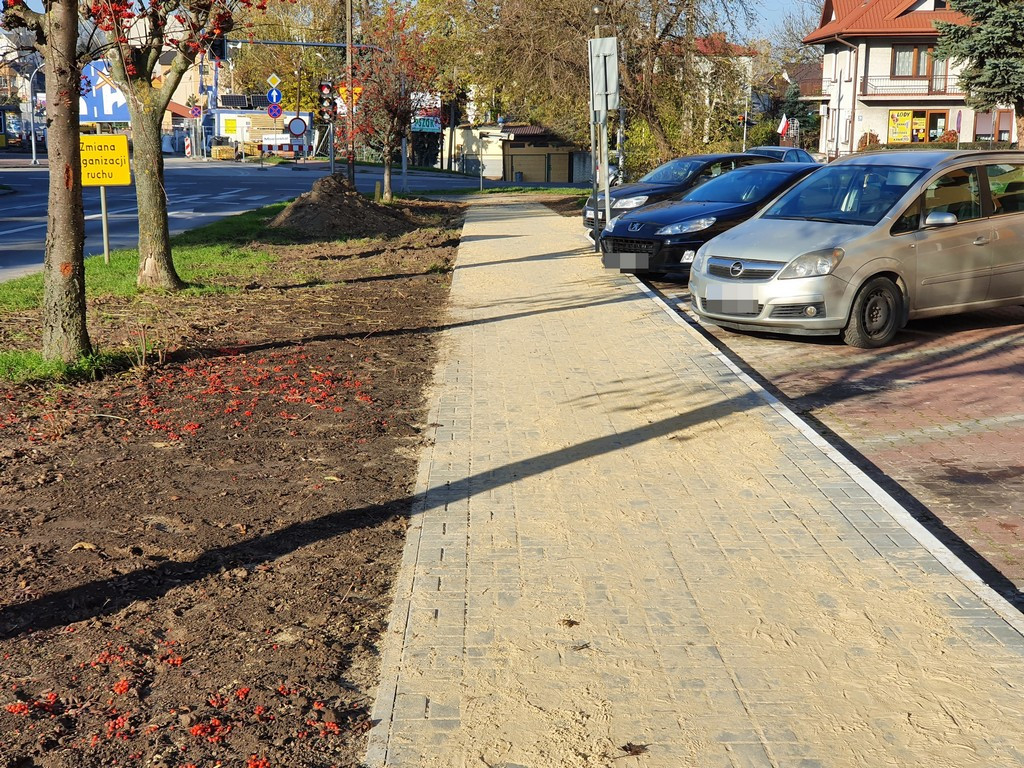 Hrubieszów: Nowy chodnik na Mickiewicza - ZDJĘCIA