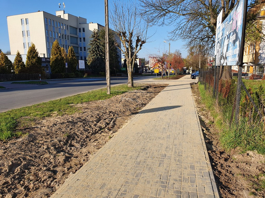 Hrubieszów: Nowy chodnik na Mickiewicza - ZDJĘCIA