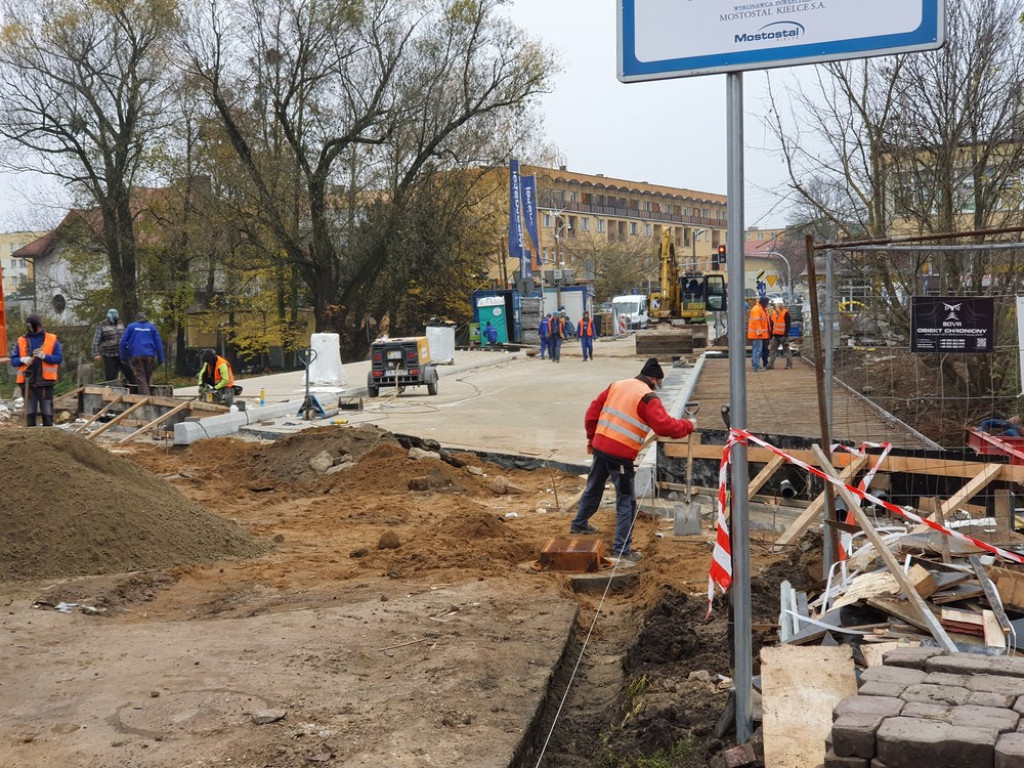 Hrubieszów: Remont mostu na Ludnej postępuje - ZDJĘCIA
