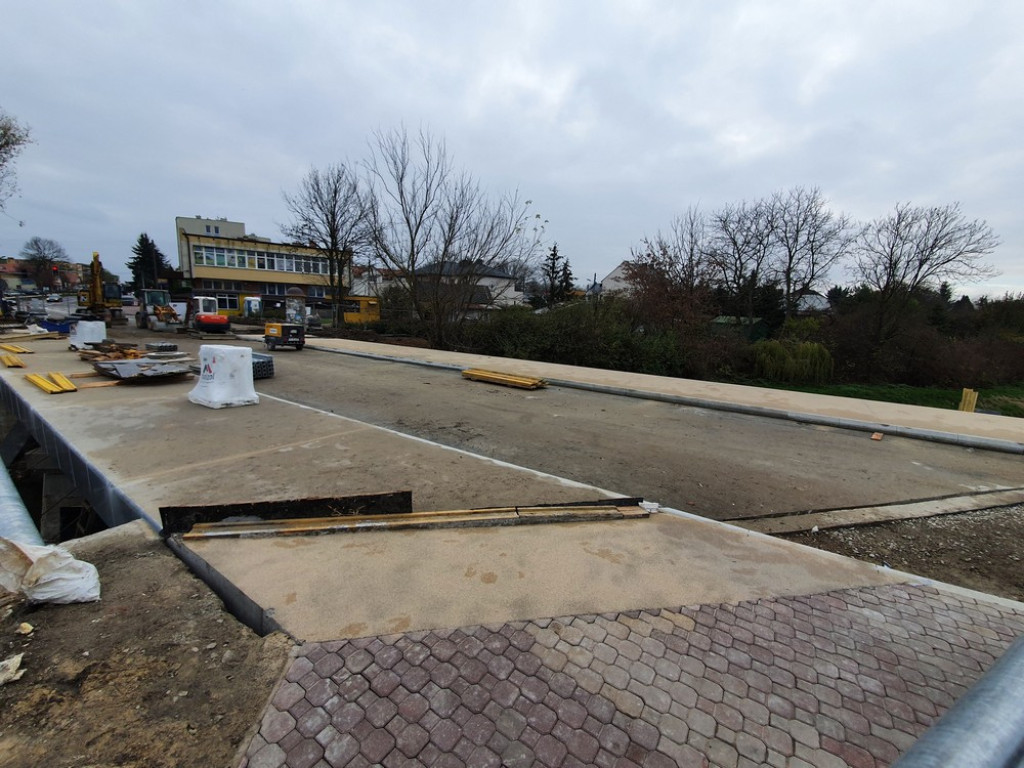 Hrubieszów: Remont mostu na Ludnej postępuje - ZDJĘCIA