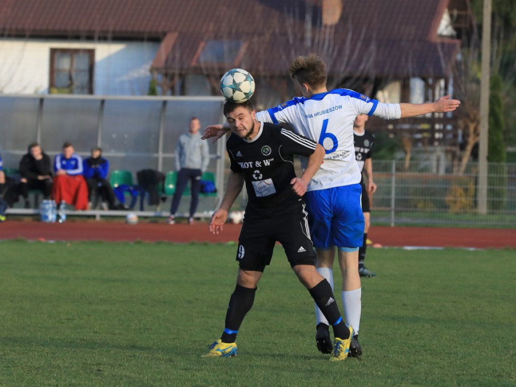 Derby dla Hrubieszowa. Unia - Kryształ 2:1 - ZDJECIA, WIDEO