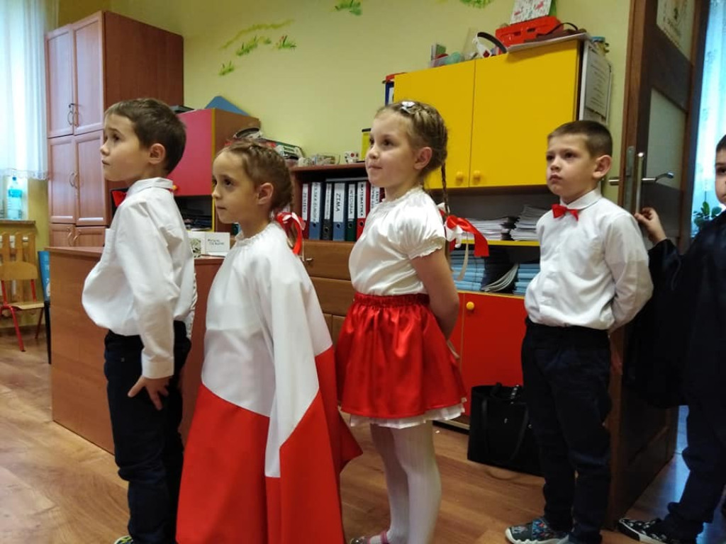 Hrubieszów: Święto Niepodległości w Przedszkolu nr 3 - ZDJĘCIA, WIDEO