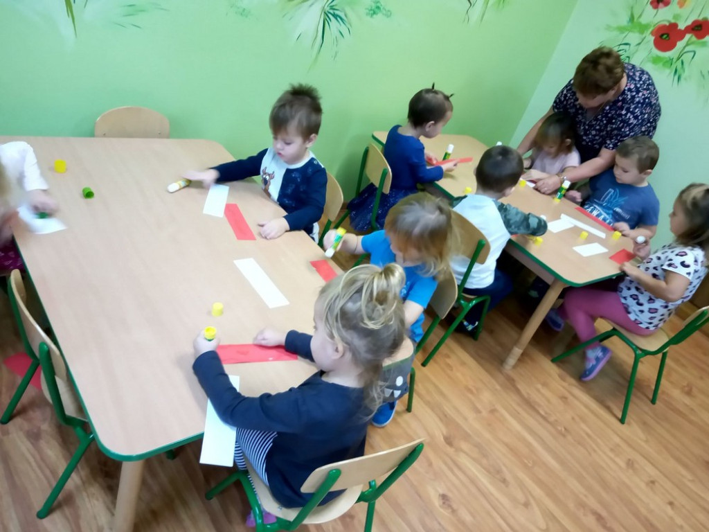 Hrubieszów: Święto Niepodległości w Przedszkolu nr 3 - ZDJĘCIA, WIDEO
