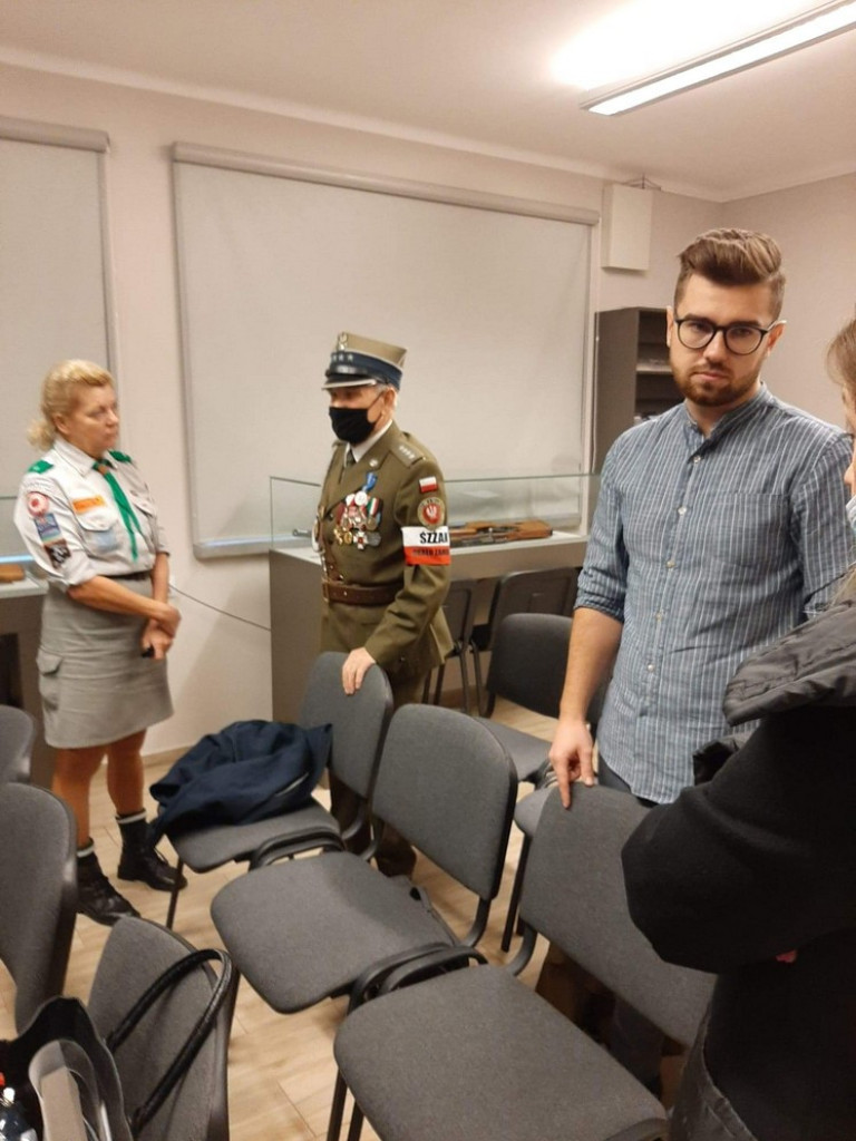 Członkowie Światowego Związku Żołnierzy AK z Hrubieszowa na spotkaniu w Bondyrzu