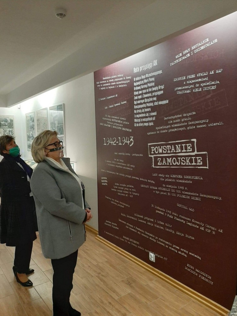 Członkowie Światowego Związku Żołnierzy AK z Hrubieszowa na spotkaniu w Bondyrzu