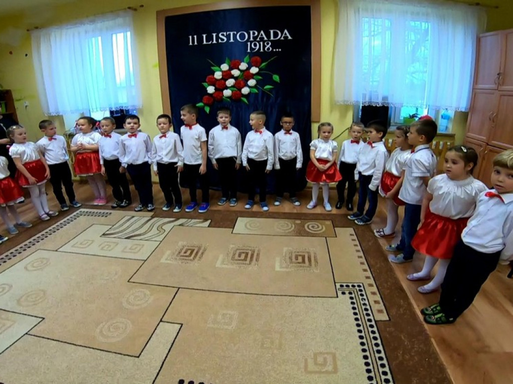 Hrubieszów: Święto Niepodległości w Przedszkolu nr 3 - ZDJĘCIA, WIDEO