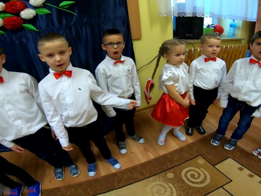 Hrubieszów: Święto Niepodległości w Przedszkolu nr 3 - ZDJĘCIA, WIDEO