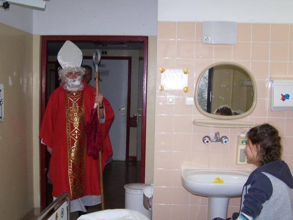 Zostań Świętym Mikołajem! Pomóż dzieciom chorym na raka i zbuduj z nami Dom Hospicyjny dla dzieci