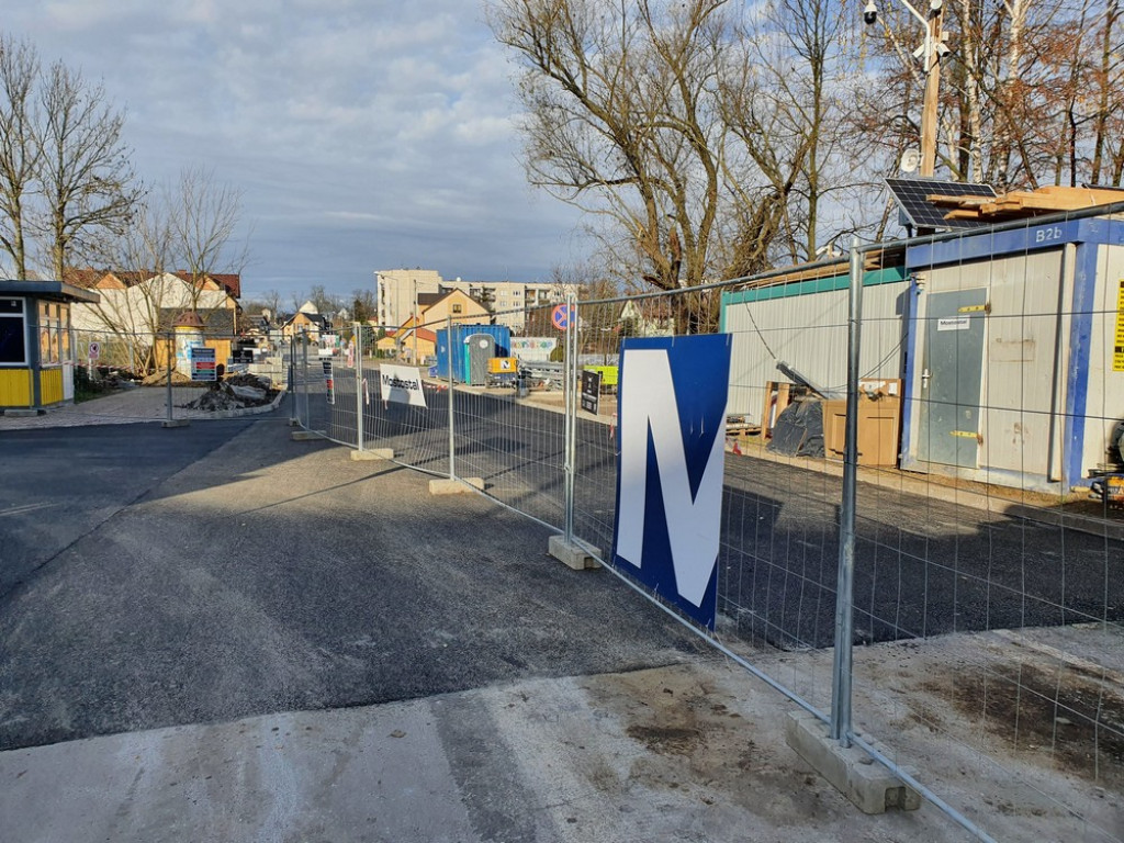 Hrubieszów: Nowy asfalt na moście - ZDJĘCIA