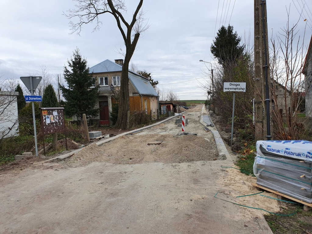 Hrubieszów: Budowa ulicy Diamentowej - ZDJĘCIA