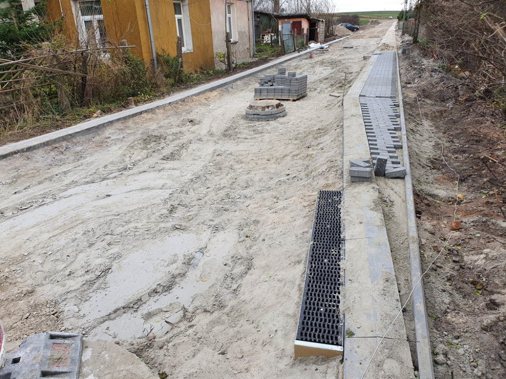 Hrubieszów: Budowa ulicy Diamentowej - ZDJĘCIA