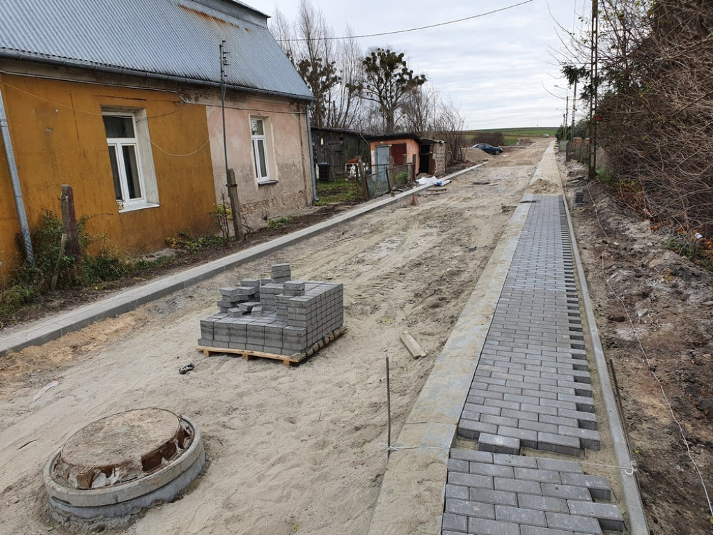 Hrubieszów: Budowa ulicy Diamentowej - ZDJĘCIA