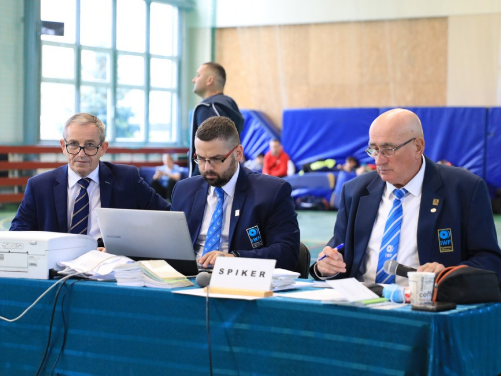 XV Międzynarodowy Turniej w Podnoszeniu Ciężarów Euro-Bug i II Memoriał Andrzeja Greszety - wyniki
