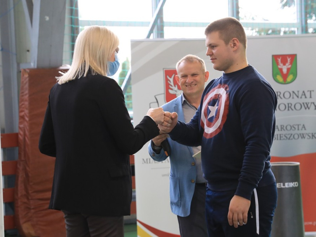 XV Międzynarodowy Turniej w Podnoszeniu Ciężarów Euro-Bug i II Memoriał Andrzeja Greszety - wyniki