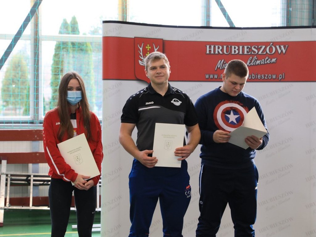 XV Międzynarodowy Turniej w Podnoszeniu Ciężarów Euro-Bug i II Memoriał Andrzeja Greszety - wyniki