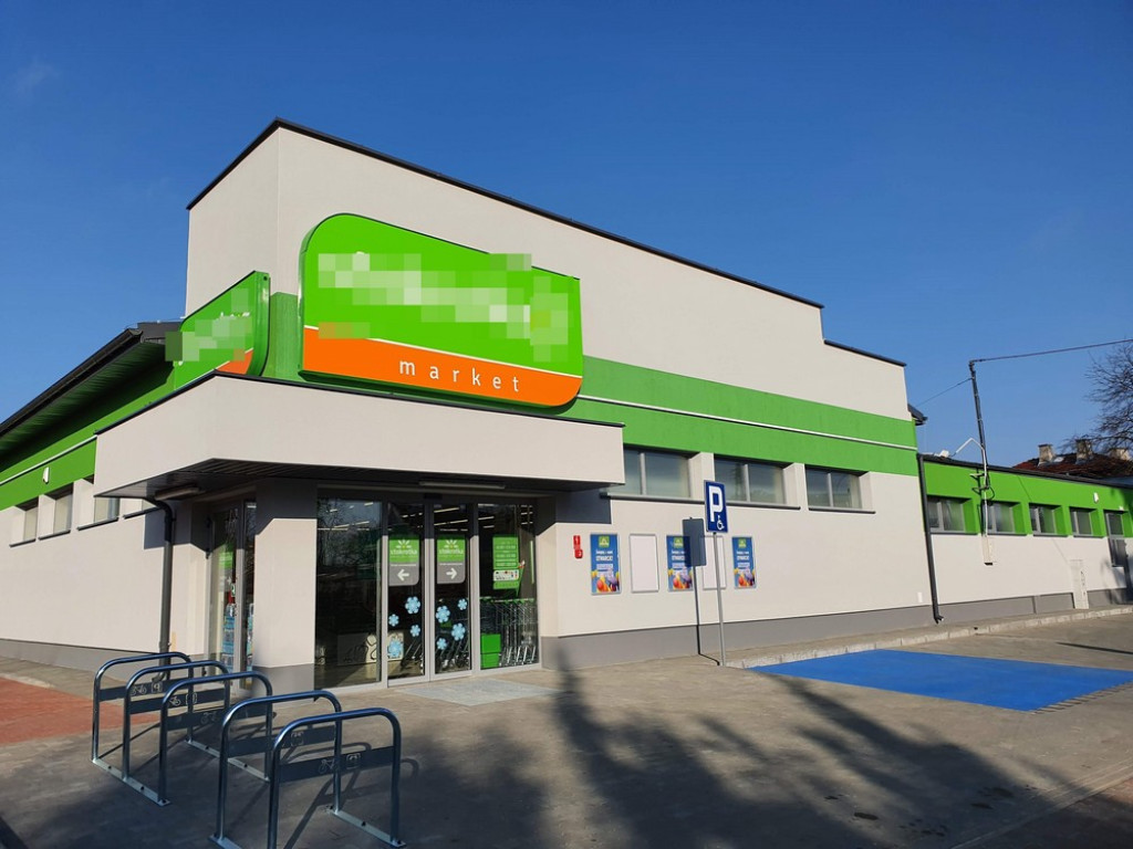 Hrubieszów: Nowy market i myjnia na Dwernickiego - ZDJĘCIA