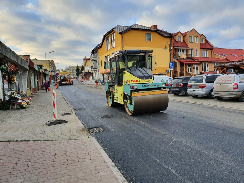 Hrubieszów: Nowa nawierzchnia na Prostej i Targowej - ZDJĘCIA