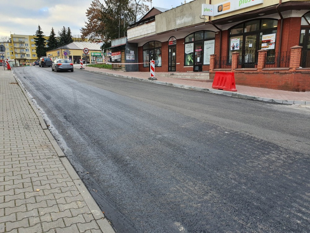 Hrubieszów: Nowa nawierzchnia na Prostej i Targowej - ZDJĘCIA