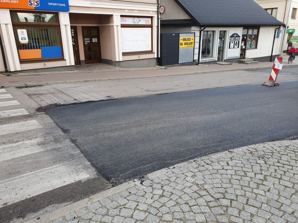 Hrubieszów: Nowa nawierzchnia na Prostej i Targowej - ZDJĘCIA