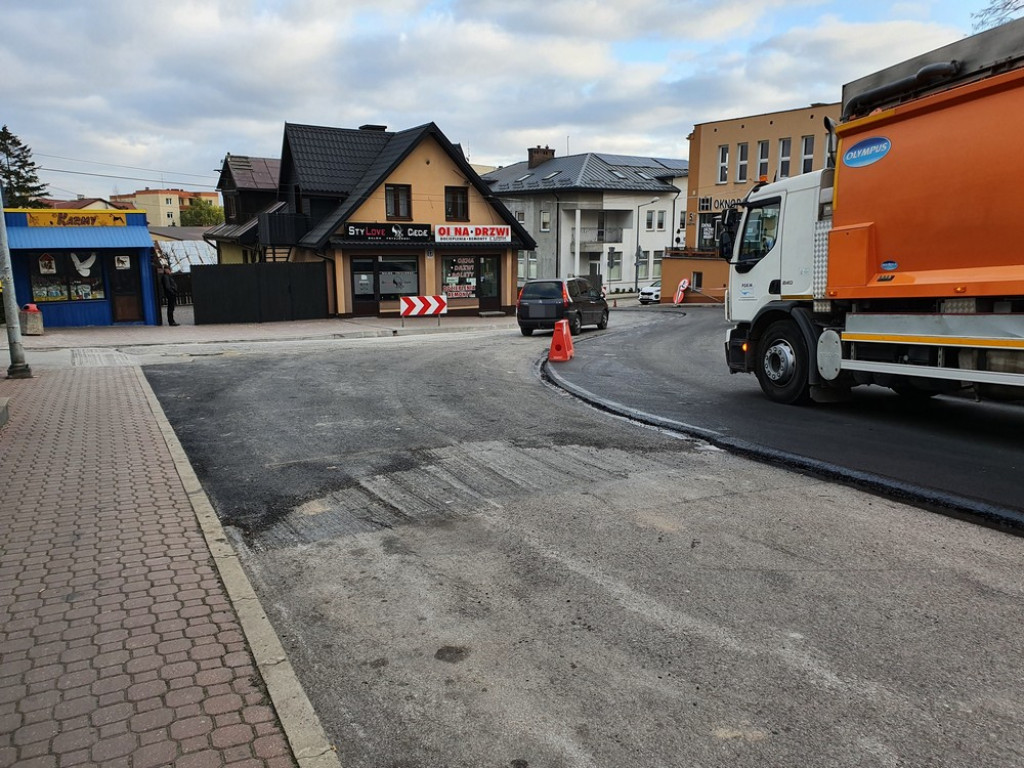 Hrubieszów: Nowa nawierzchnia na Prostej i Targowej - ZDJĘCIA