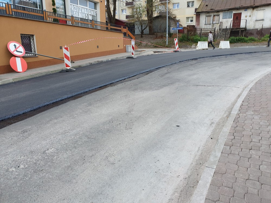 Hrubieszów: Nowa nawierzchnia na Prostej i Targowej - ZDJĘCIA