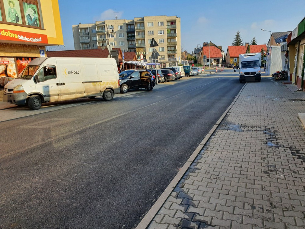 Hrubieszów: Nowa nawierzchnia na Prostej i Targowej - ZDJĘCIA