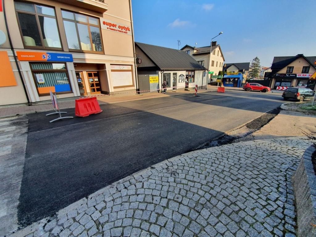 Hrubieszów: Nowa nawierzchnia na Prostej i Targowej - ZDJĘCIA