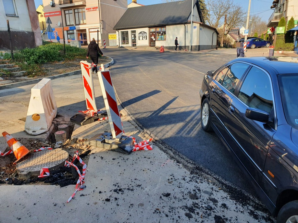 Hrubieszów: Nowa nawierzchnia na Prostej i Targowej - ZDJĘCIA
