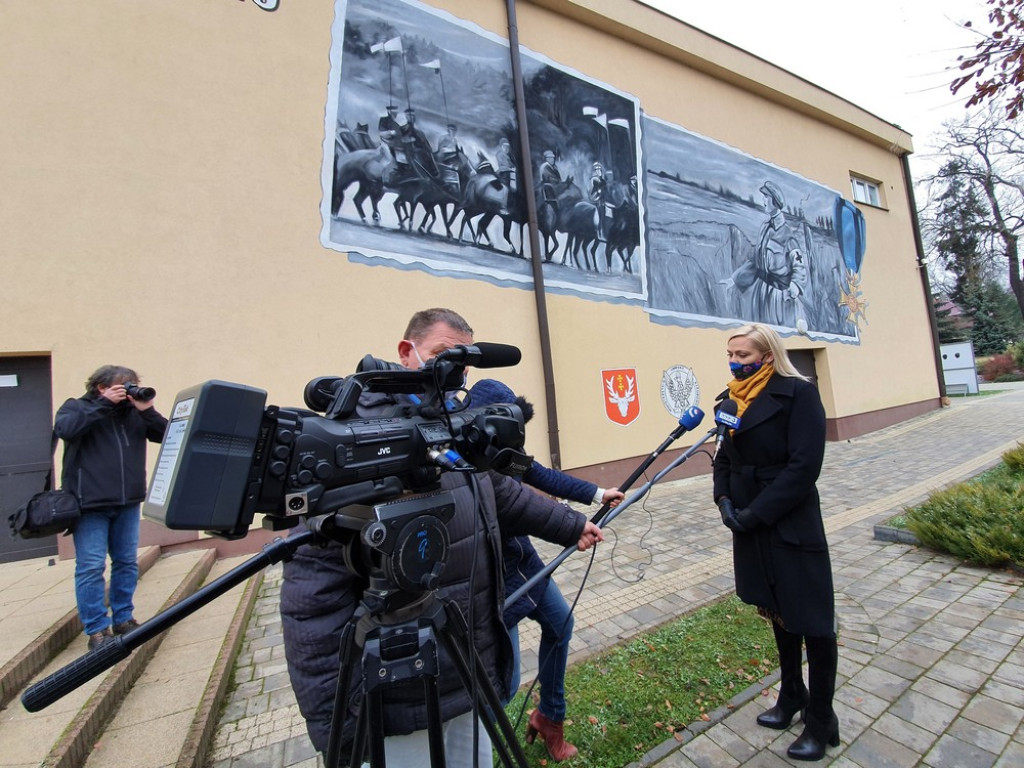 Odsłonięcie hrubieszowskiego muralu - ZDJĘCIA