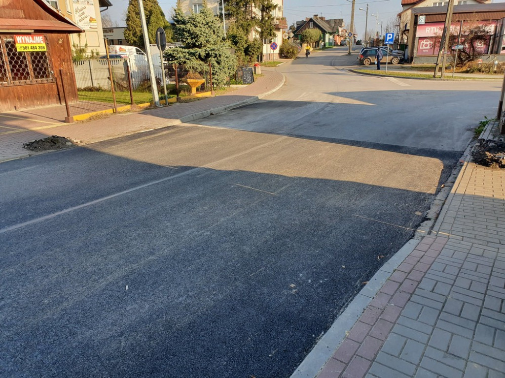 Hrubieszów: Nowa nawierzchnia na Prostej i Targowej - ZDJĘCIA