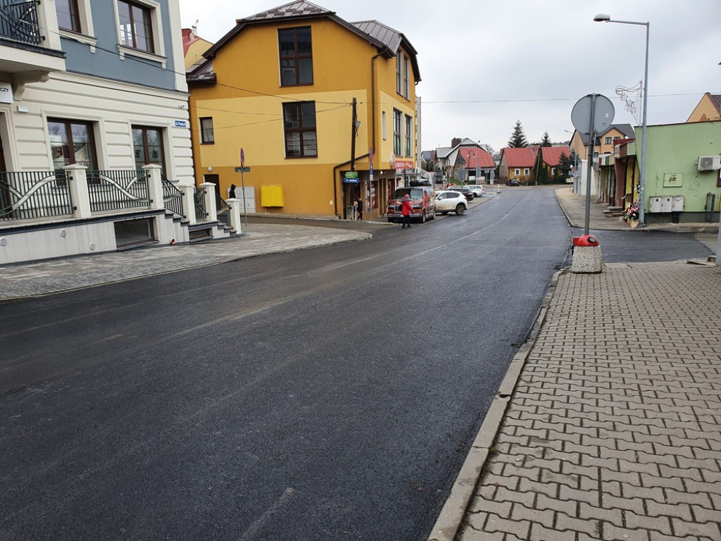 Hrubieszów: Nowa nawierzchnia na Prostej i Targowej - ZDJĘCIA