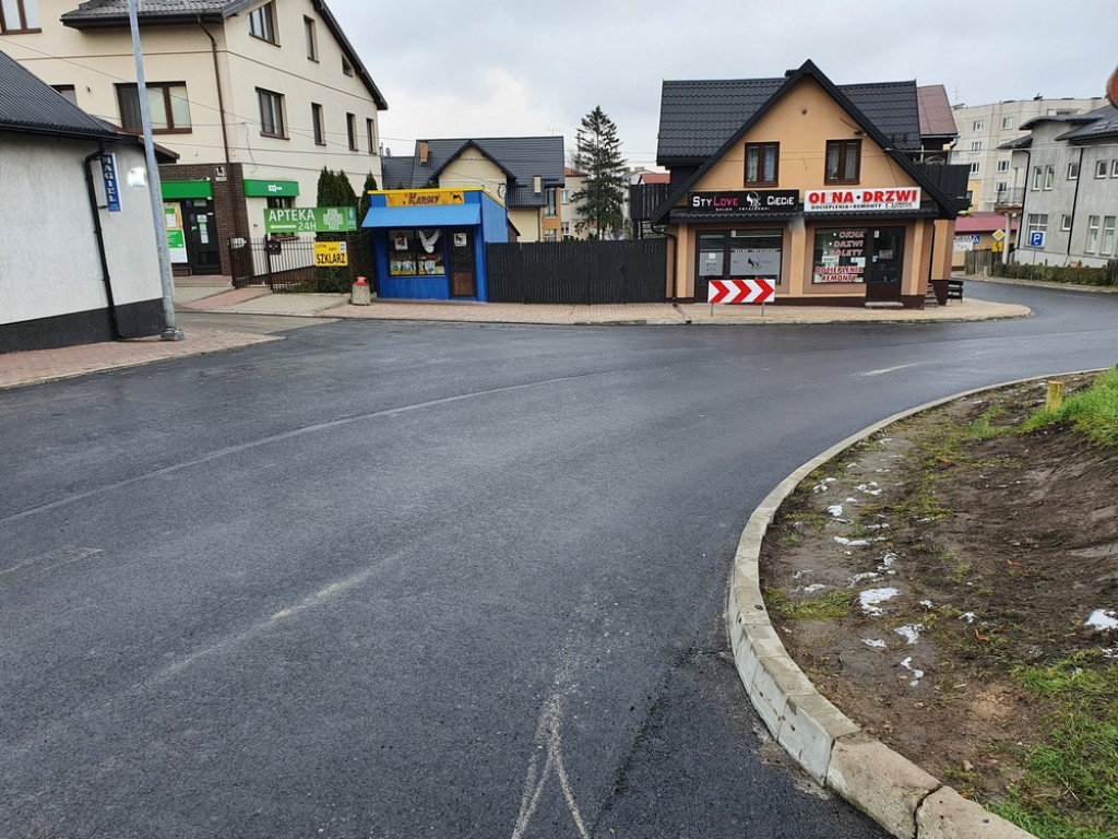Hrubieszów: Nowa nawierzchnia na Prostej i Targowej - ZDJĘCIA