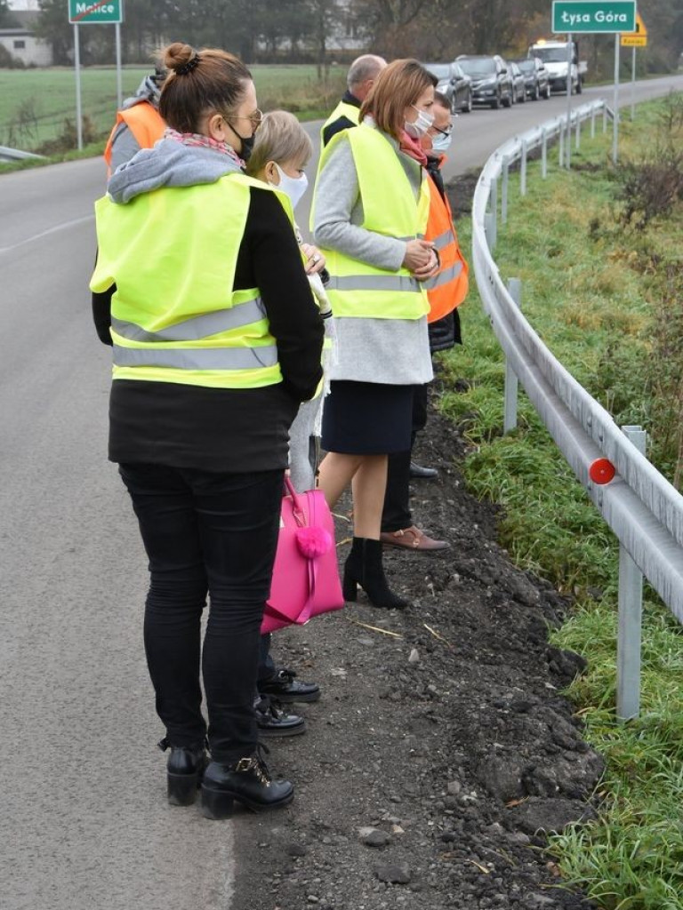 Dobiegła końca remont drogi Werbkowice - Malice - ZDJĘCIA