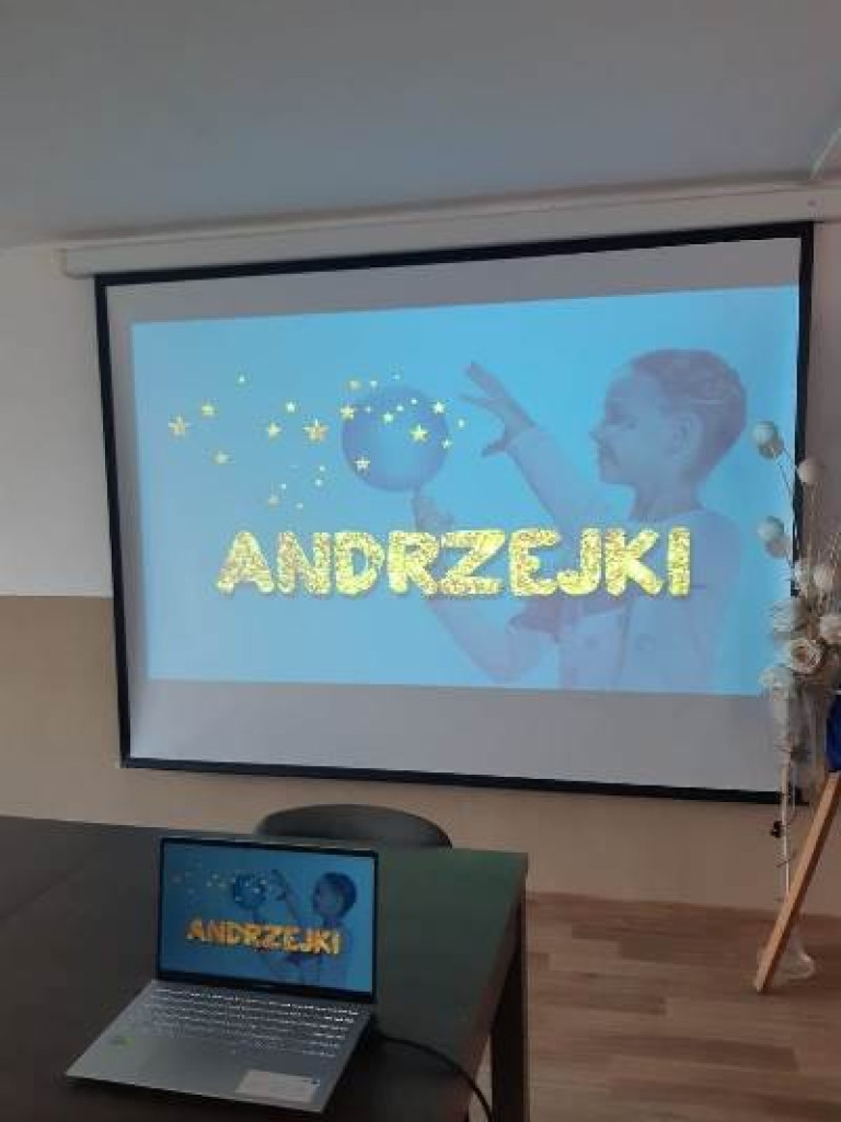 Hrubieszów: Andrzejki w SOSW