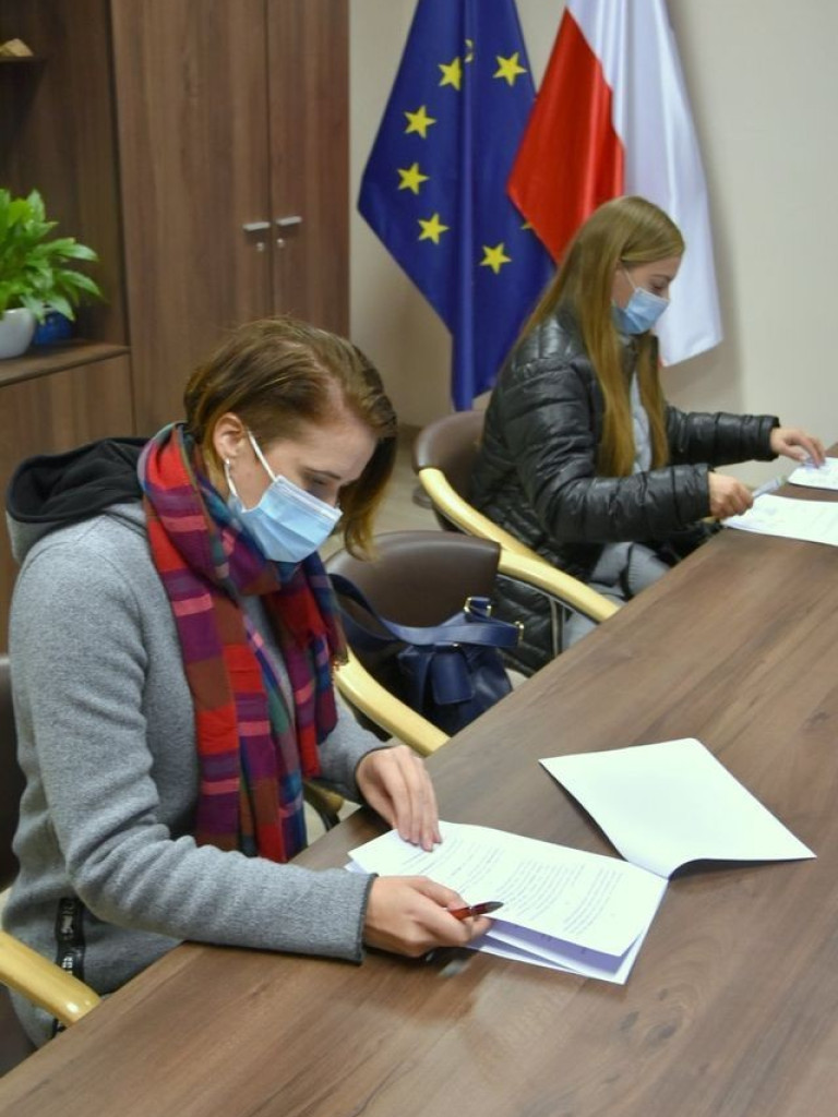 Po skończeniu studiów, będą pracowały w hrubieszowskim szpitalu