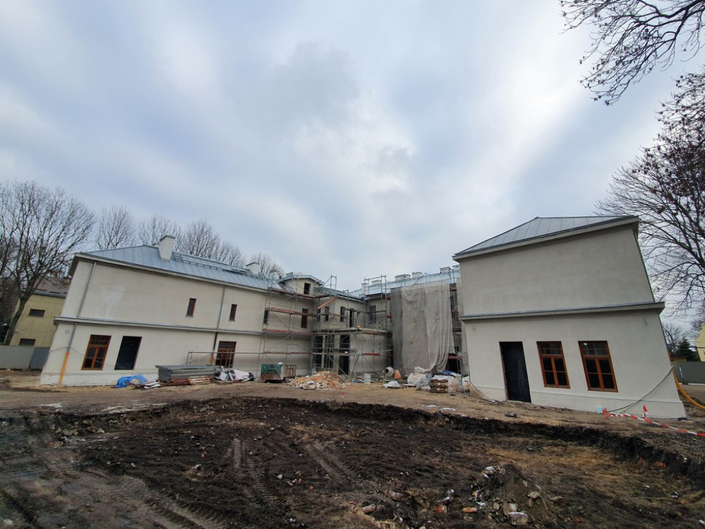 Hrubieszów: Remont budynku Syndykatu Rolniczego - ZDJĘCIA