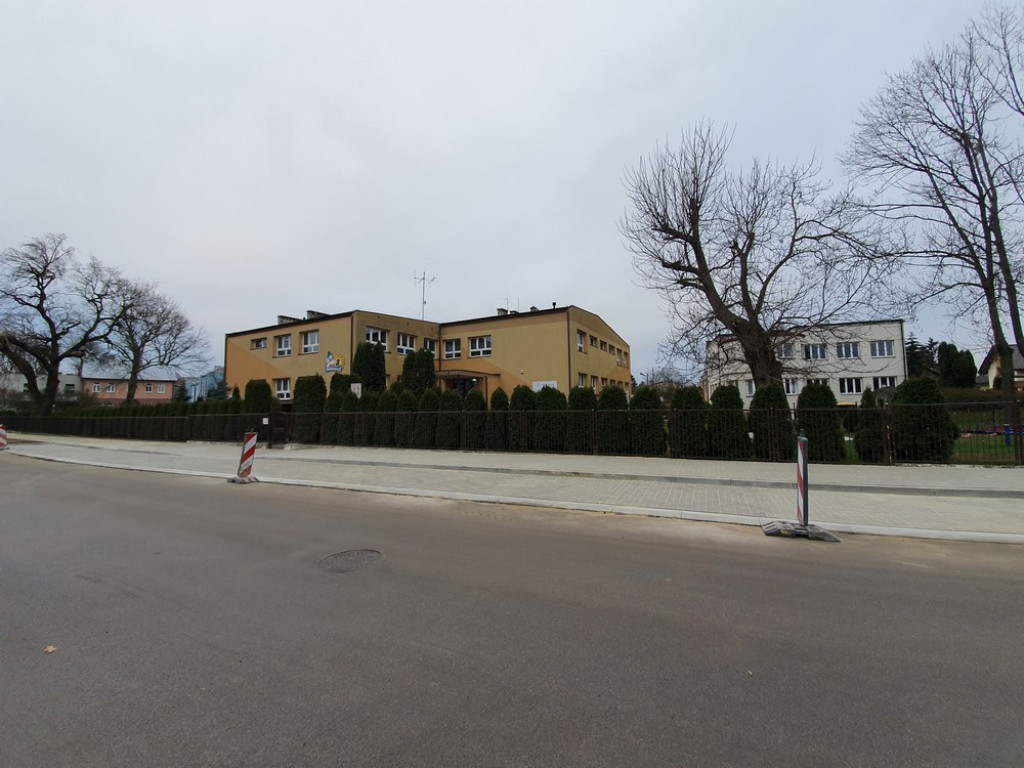Hrubieszów: Nowy chodnik na ulicy Hubala
