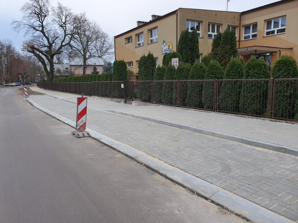Hrubieszów: Nowy chodnik na ulicy Hubala