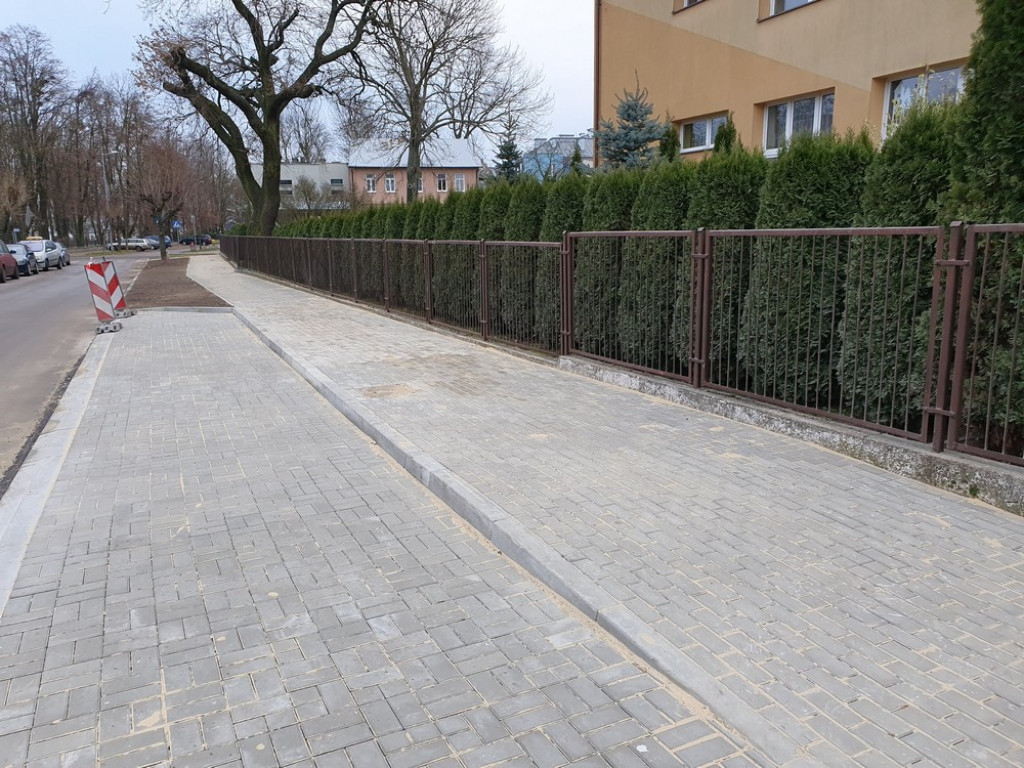 Hrubieszów: Nowy chodnik na ulicy Hubala