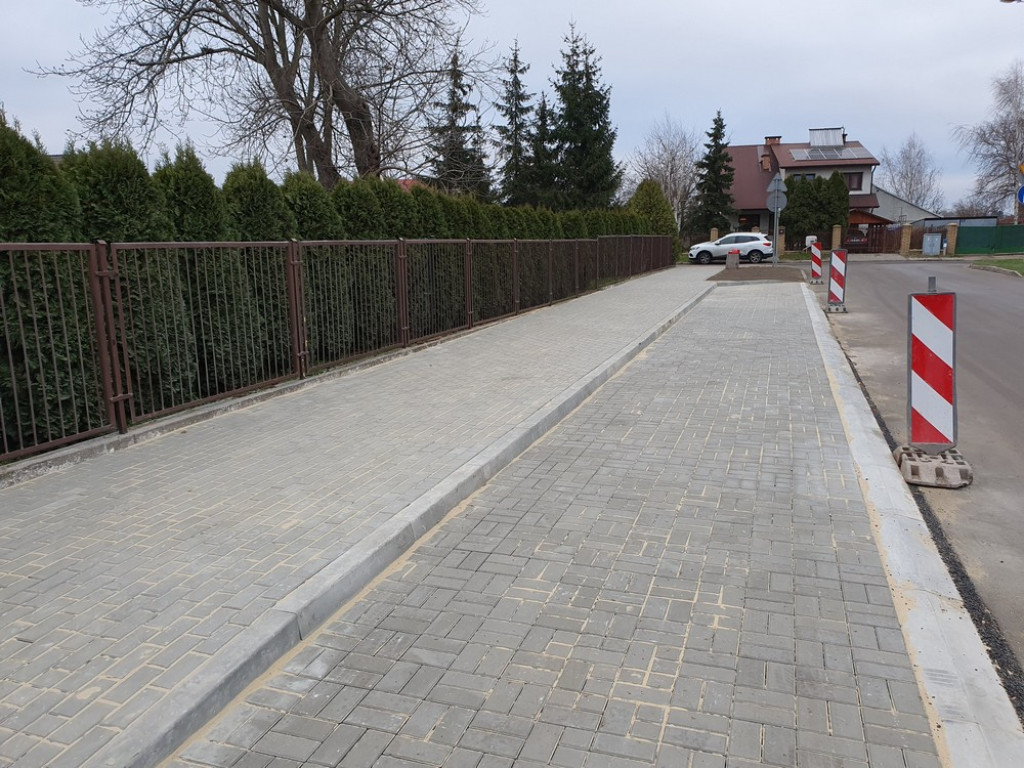 Hrubieszów: Nowy chodnik na ulicy Hubala