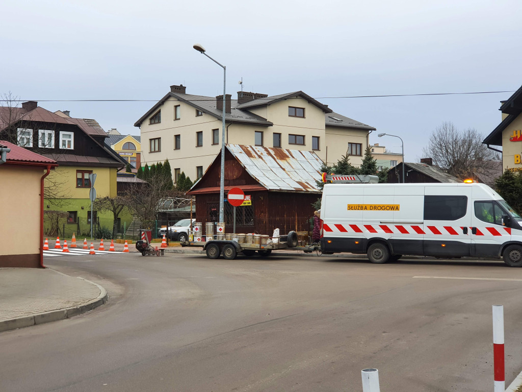 Hrubieszów: Targowa po remoncie - zamontowano barierki ochronne - ZDJĘCIA
