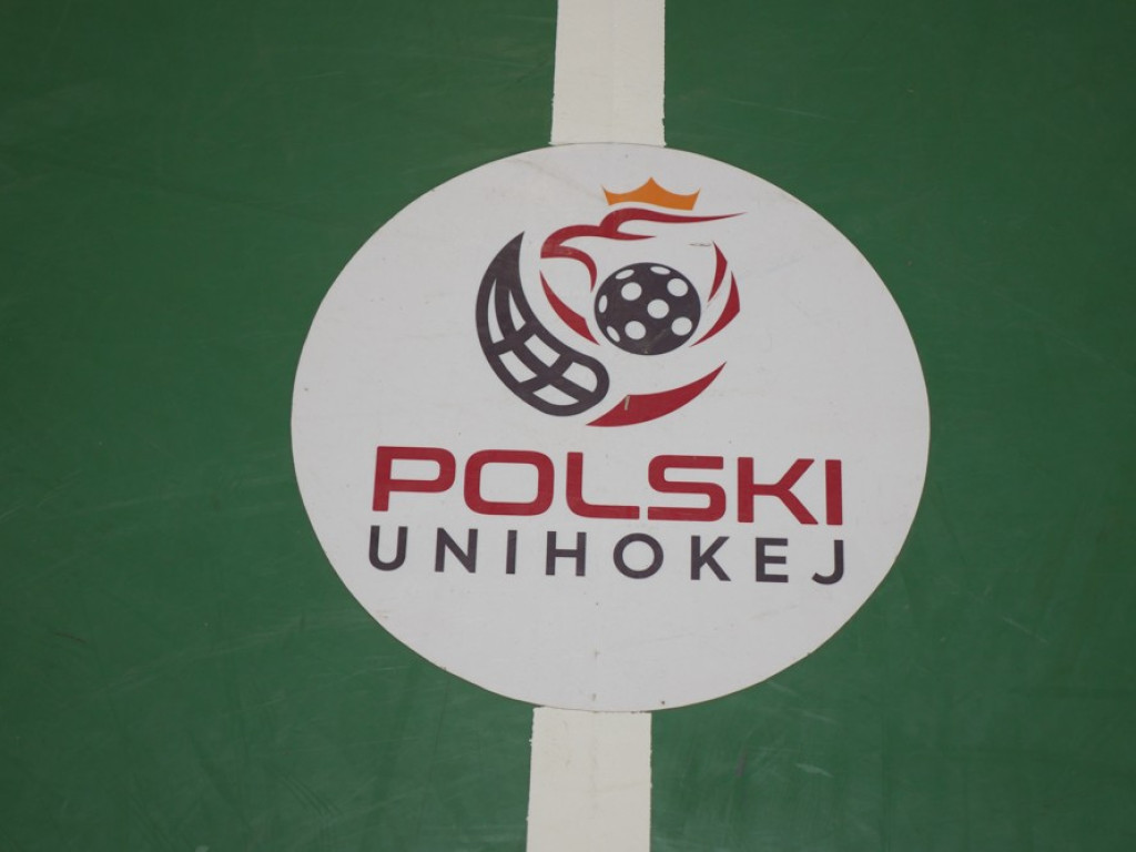 Finał wojewódzki Igrzysk Młodzieży Szkolnej w unihokeju - Dwójka i Trójka ze złotymi medalami - ZDJĘCIA