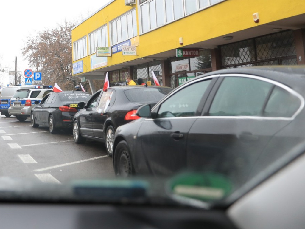 Kolejny hrubieszowski protest samochodowy - ZDJĘCIA, WIDEO
