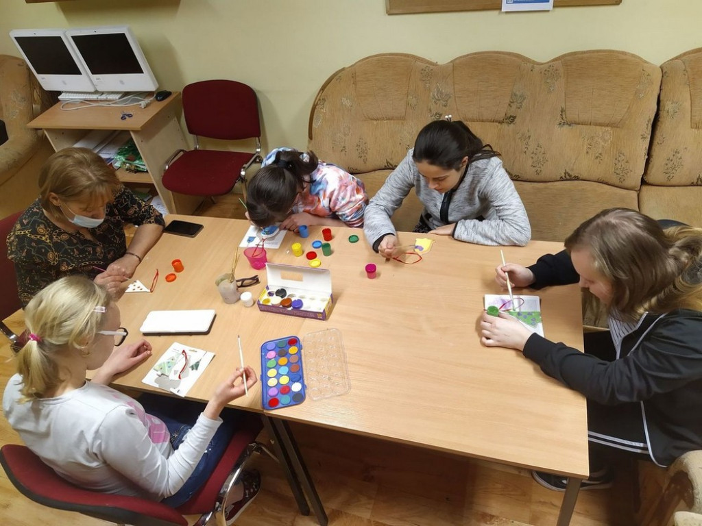 Wolontariusze Fundacji Dr Clown z wizytą w hrubieszowskim Specjalnym Ośrodku Szkolno-Wychowawczym - ZDJĘCIA