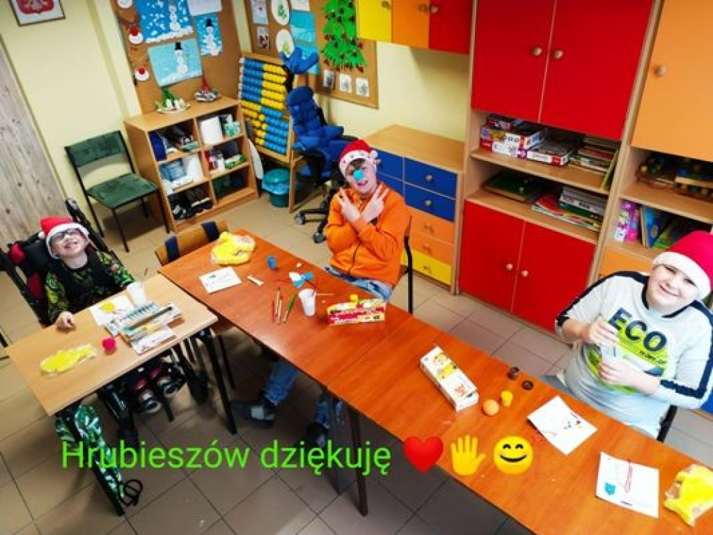 Wolontariusze Fundacji Dr Clown z wizytą w hrubieszowskim Specjalnym Ośrodku Szkolno-Wychowawczym - ZDJĘCIA