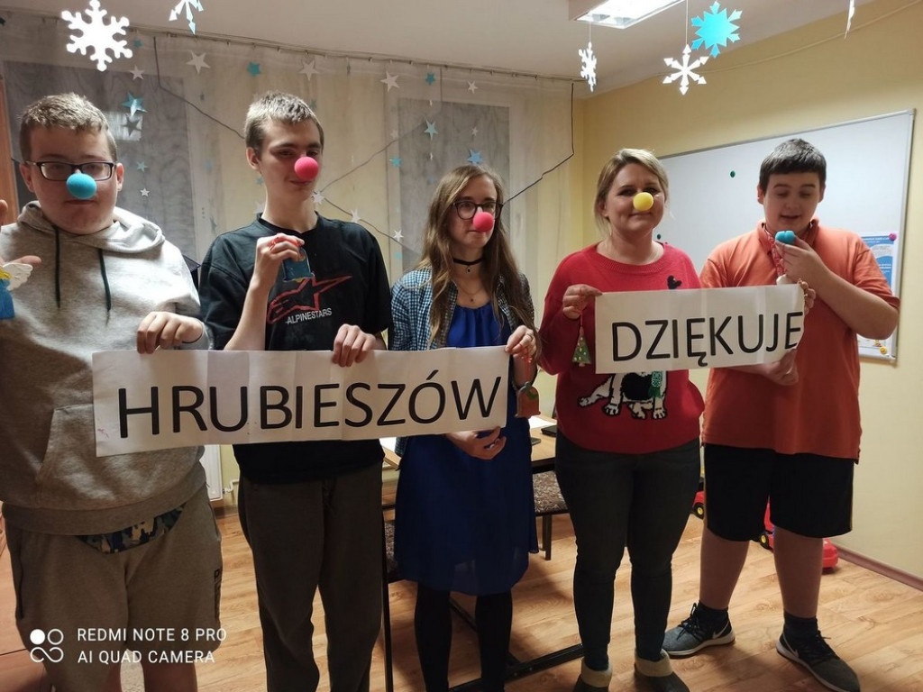 Wolontariusze Fundacji Dr Clown z wizytą w hrubieszowskim Specjalnym Ośrodku Szkolno-Wychowawczym - ZDJĘCIA