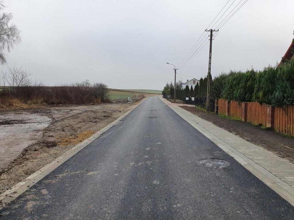 Hrubieszów: Budowa ul. Diamentowej zakończona - ZDJĘCIA